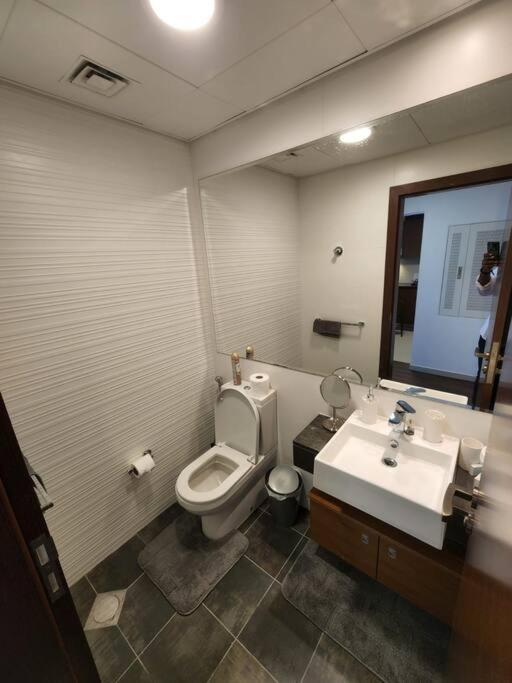 阿布扎比Cozy 1Br In Iconic Tower公寓 外观 照片